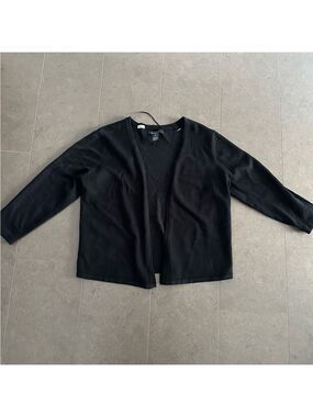 Thesis sweater size Medium